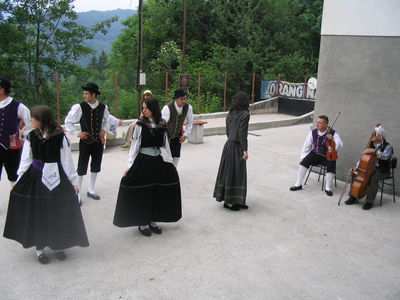 Godca in plesalci iz Rezije (D579)